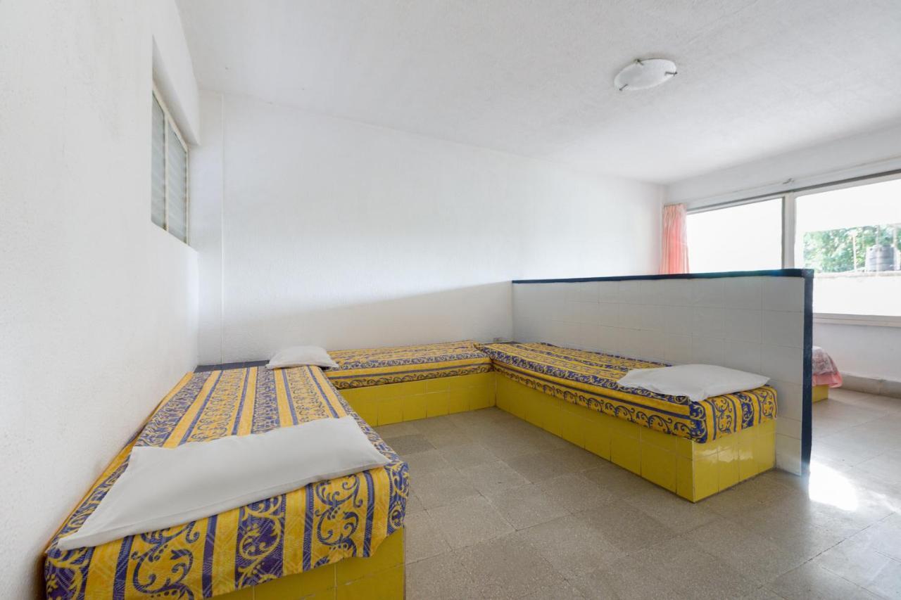 Oyo Hotel Belmar,Caleta, Acapulco Extérieur photo