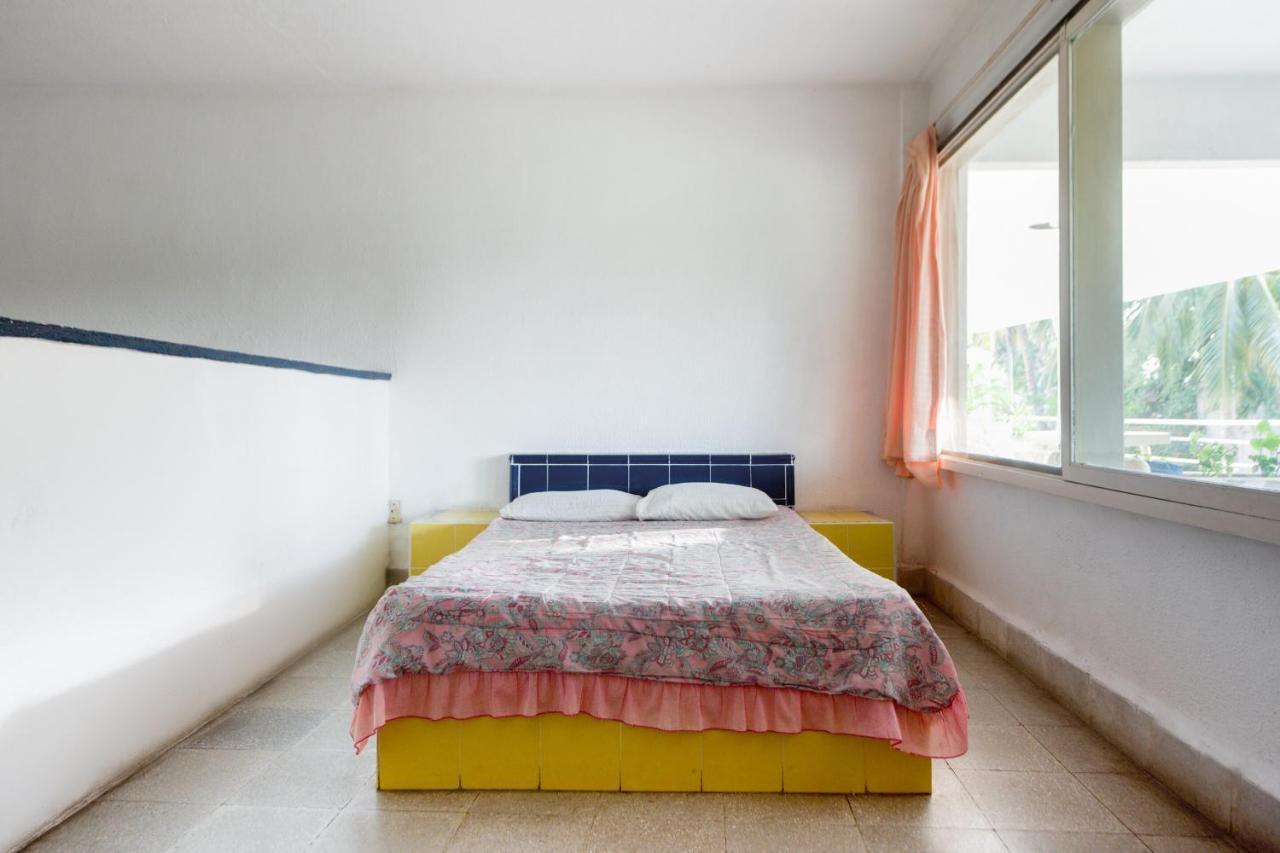 Oyo Hotel Belmar,Caleta, Acapulco Extérieur photo